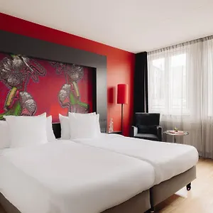 designhotel-maastricht-hampshire-eden.valkenburgaandegeul-hotels.com/